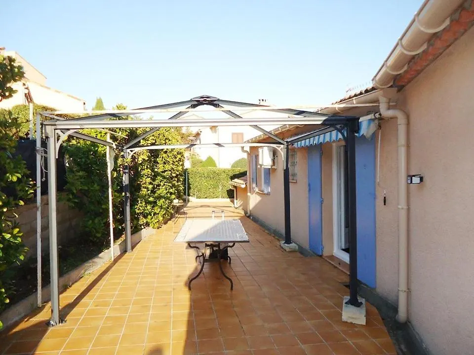 Villa De Vacance Climatisee 3 Chambres Vue Mer Cavalaire-sur-Mer 0*,  France