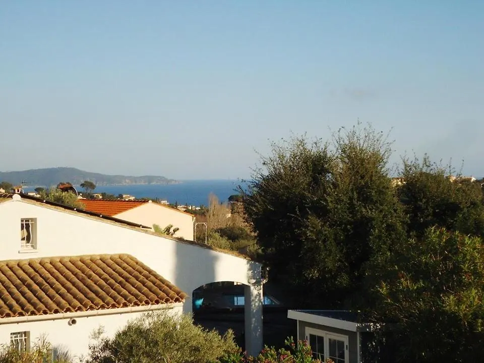 Villa De Vacance Climatisee 3 Chambres Vue Mer Cavalaire-sur-Mer Frankreich