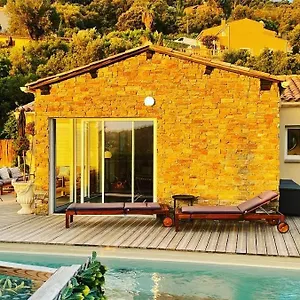 Perla Saint-tropez Cavalaire-sur-mer, 3-5 Chambres, Vue Mer, Piscine Chauffée Villa